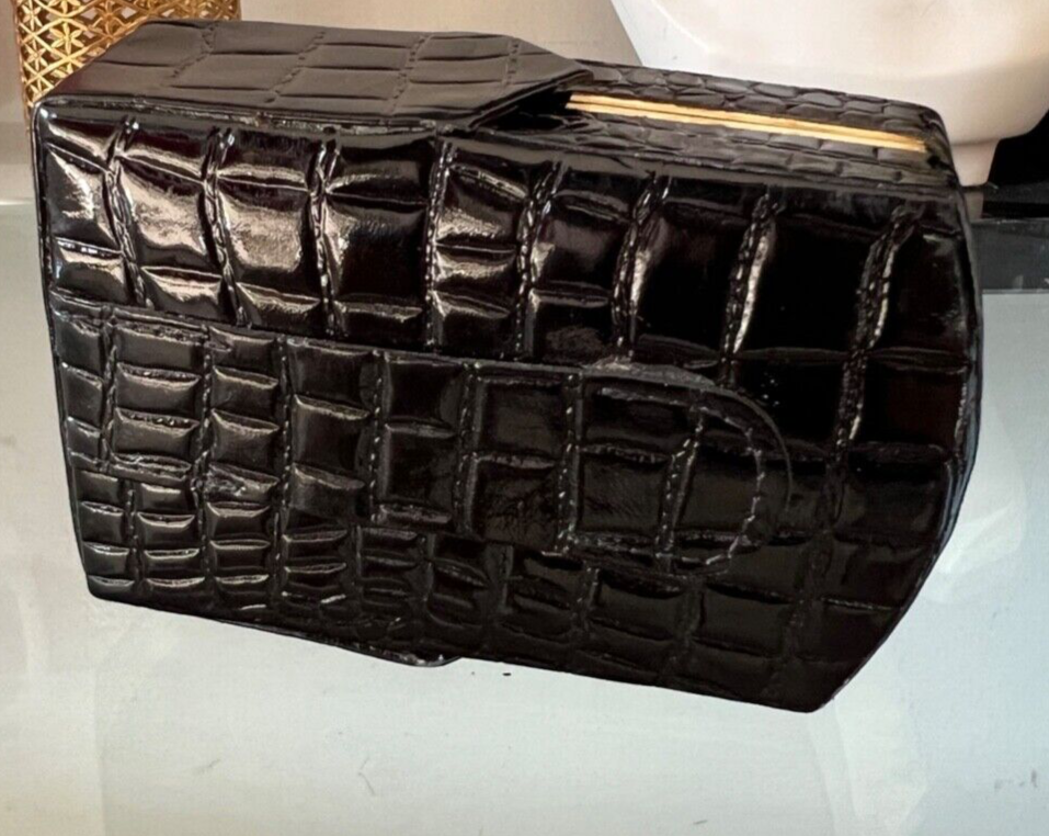 🔴 Portasigarette nero effetto coccodrillo rigido con fessura per cinta vintage