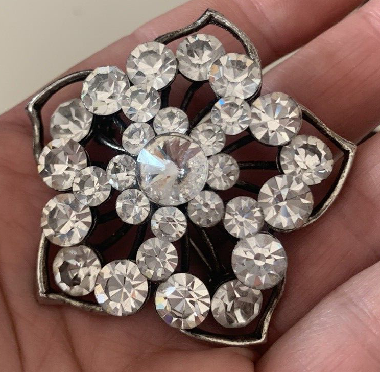 Broche Fleur De Pierres Effet Diamants Veste Foulard Grand Format Vintage