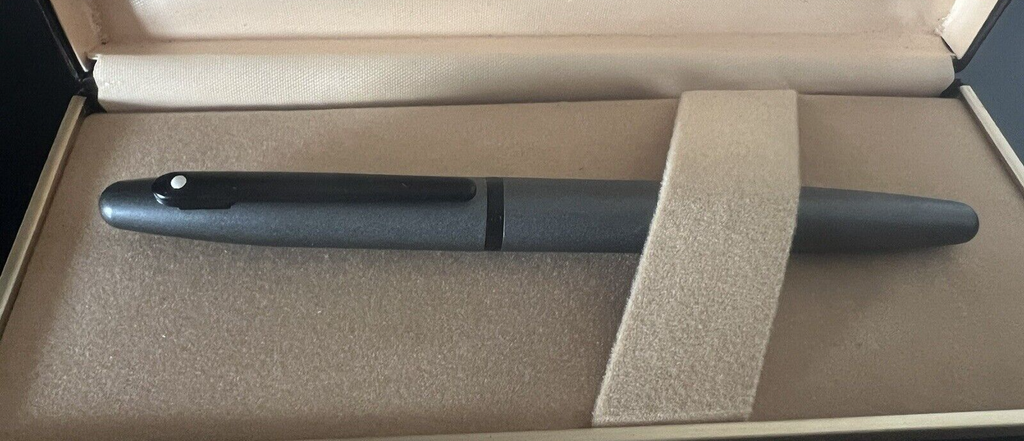 Sheaffer Pen Fountain Pen Lacquer Grey Barrel Shotgun Cartridge Pen (M)