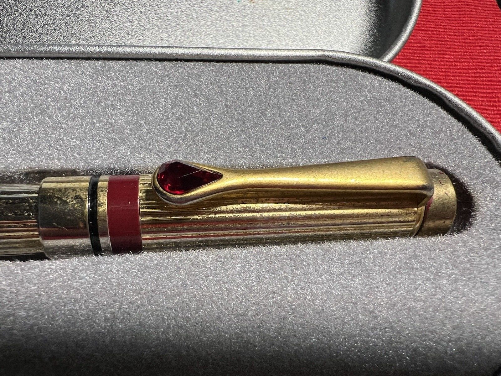 🔴 Vintage-Füllfederhalter, vergoldet, mit rotem Stein, Iridiumfeder, Strichstärke 4 