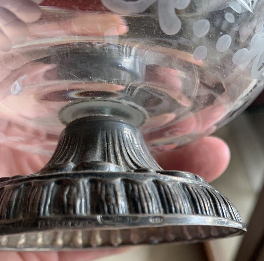 🔴 Bonboniere aus 800er Silber, handgraviertes Glas, ziseliert, Höhe 9,6 cm, Durchmesser 13 cm 