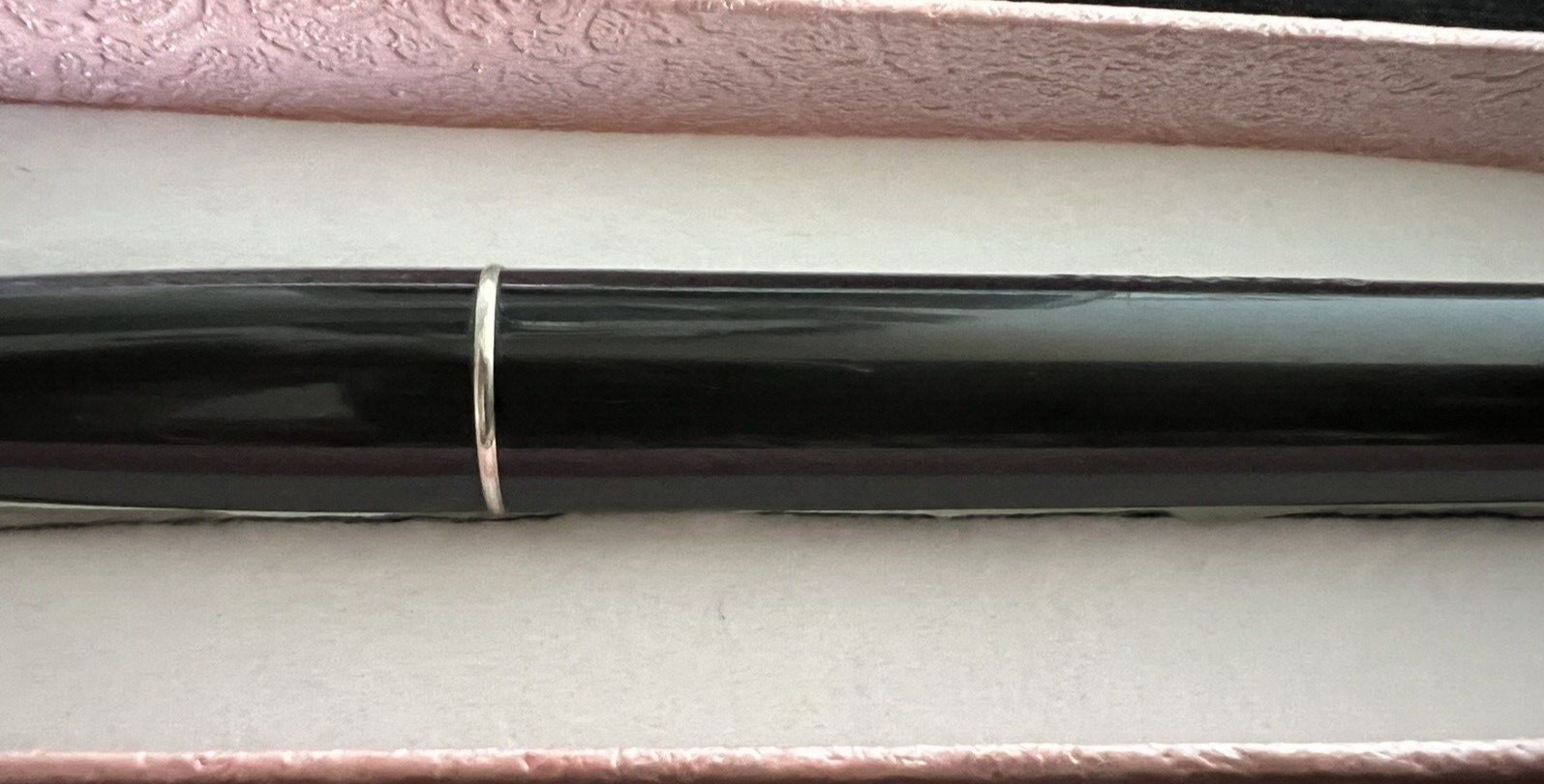 🔴 OMAS schwarzer Schreibtisch-Füllfederhalter mit Ständer, schreibt Vintage D 