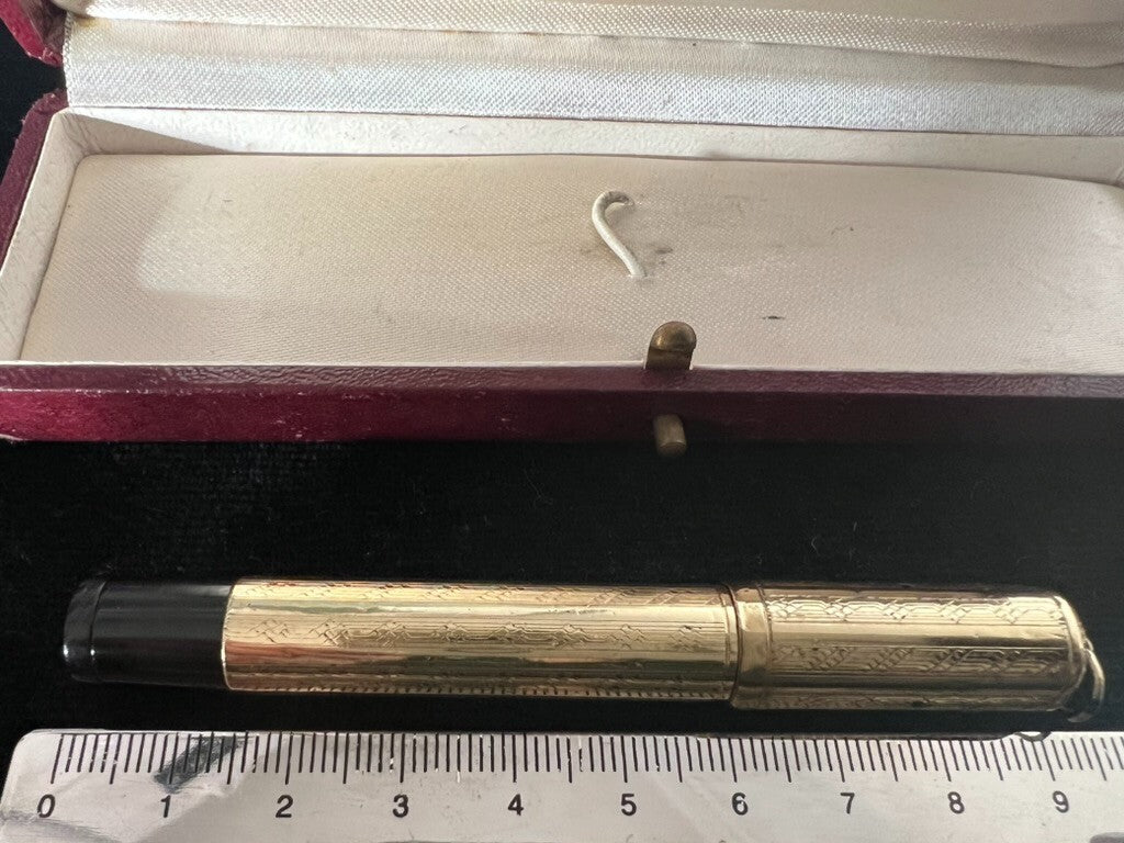 Red Columbus Retractable Engraved Fountain Pen Works Vintage 
