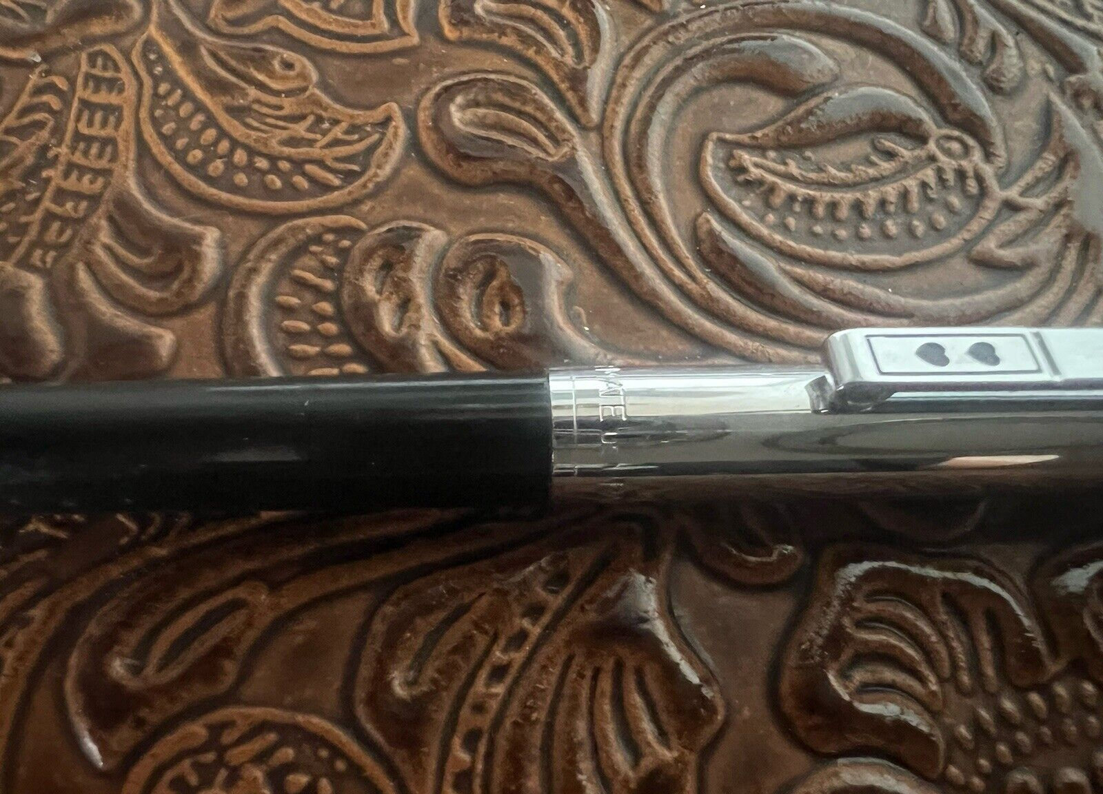 🔴 PAPERMATE Druckbleistift mit schwarzer Chromkappe und Minen im Vintage-Stil 