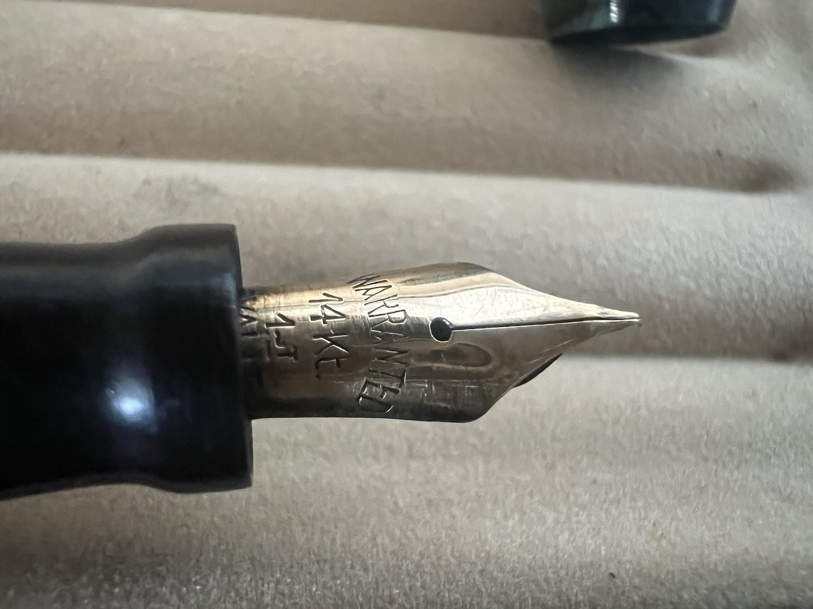 🔴 ALPINA penna stilografica celluloide pennino ORO 14 KT scrive F vintage '50