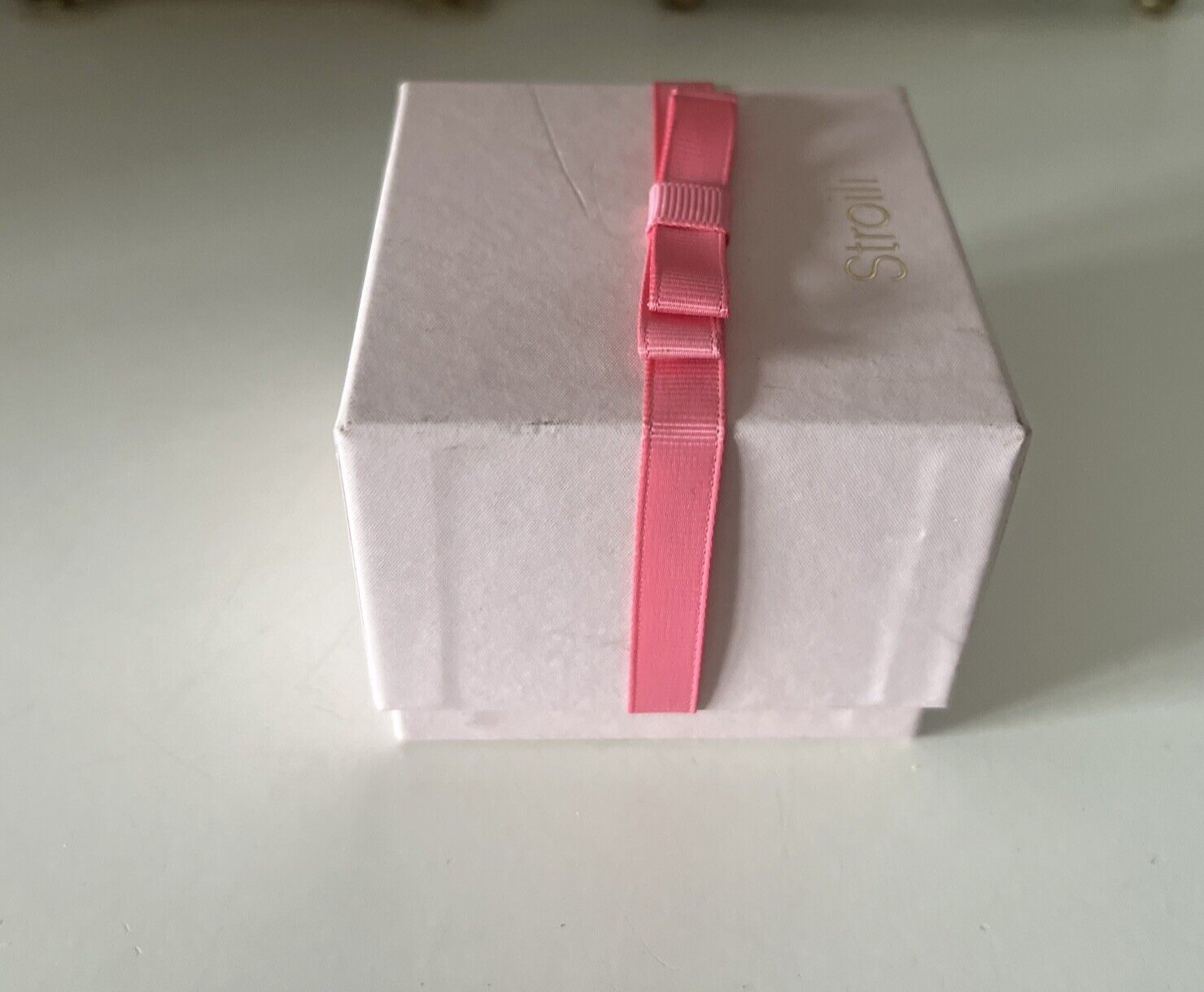 🔴 STROILI Ringbox, Ohrringe, Anhänger, Charms mit rosa Schleife 