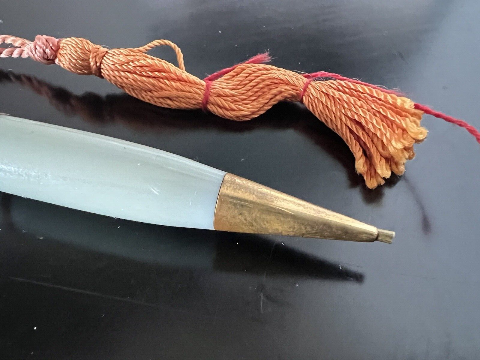 🔴 Grüner Druckbleistift mit gebogenen Minen, schreibt wie ein Bogen, Vintage aus den 1970er Jahren 