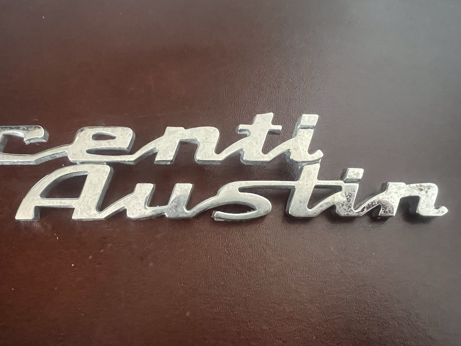 Armes Innocenti Austin Voiture Écrit Emblème Logo Grand Original