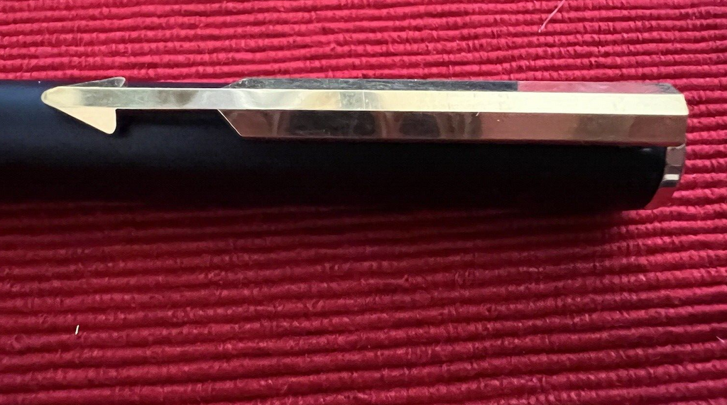 🔴 PARKER penna stilografica Arrow lacca nera profili dorati a cartuccia scrive