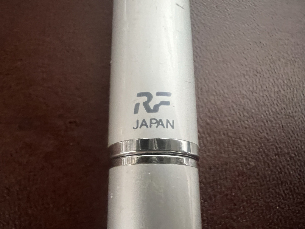 AG SPALDING &amp; BROS Füllfederhalter RF Satin Chrome Lackierte Feder F 