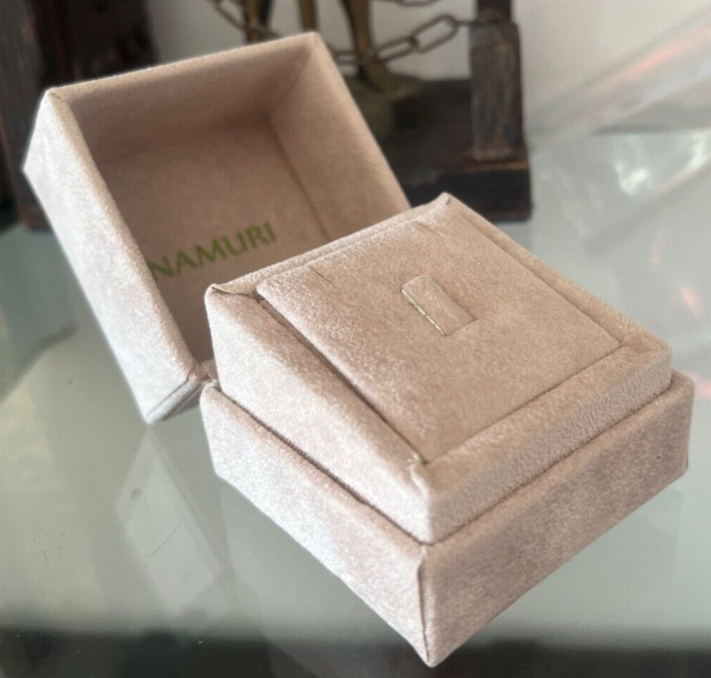 🔴 NAMURI jewelry box earrings, beige flocked ring COMPLETE 