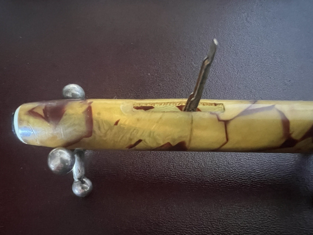 Wearever Fountain Pen Celluloid Marbled Lever Marking F Vintage 1940