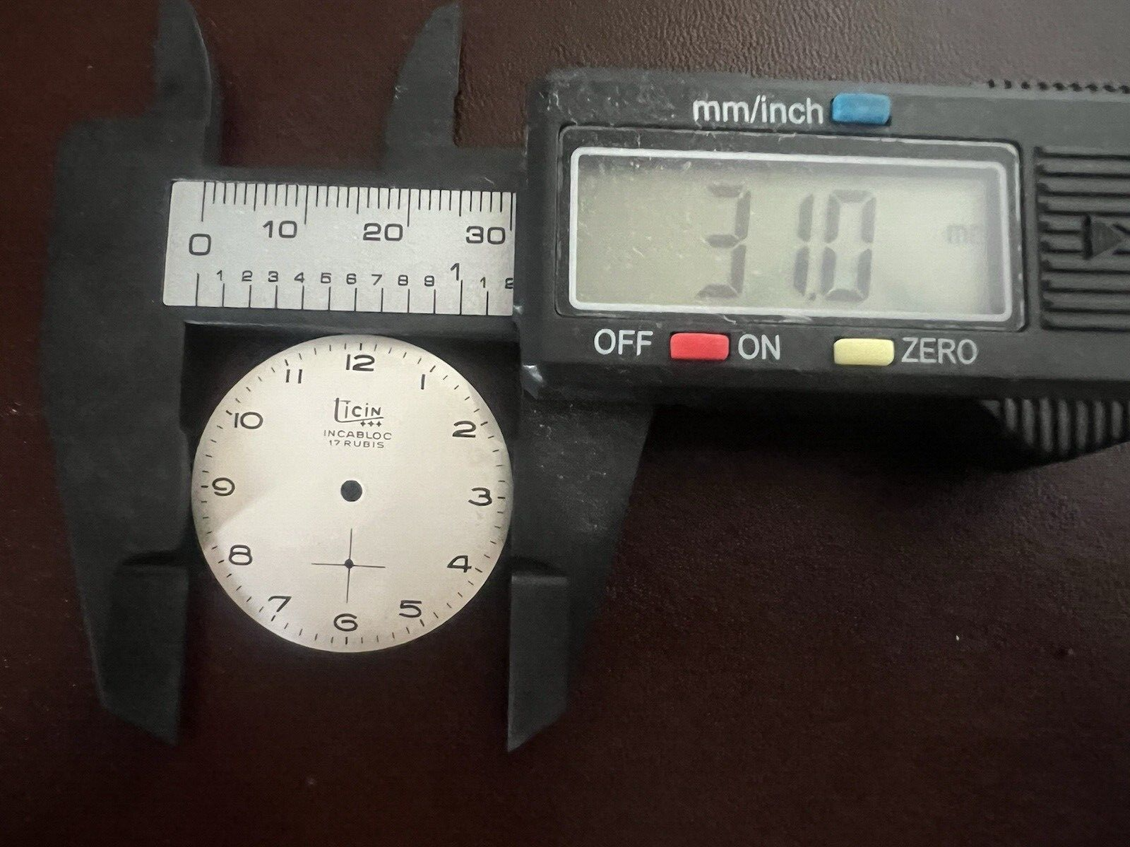 🔴 TICIN quadrante orologio da polso con datario parti pezzi ricambio vintage