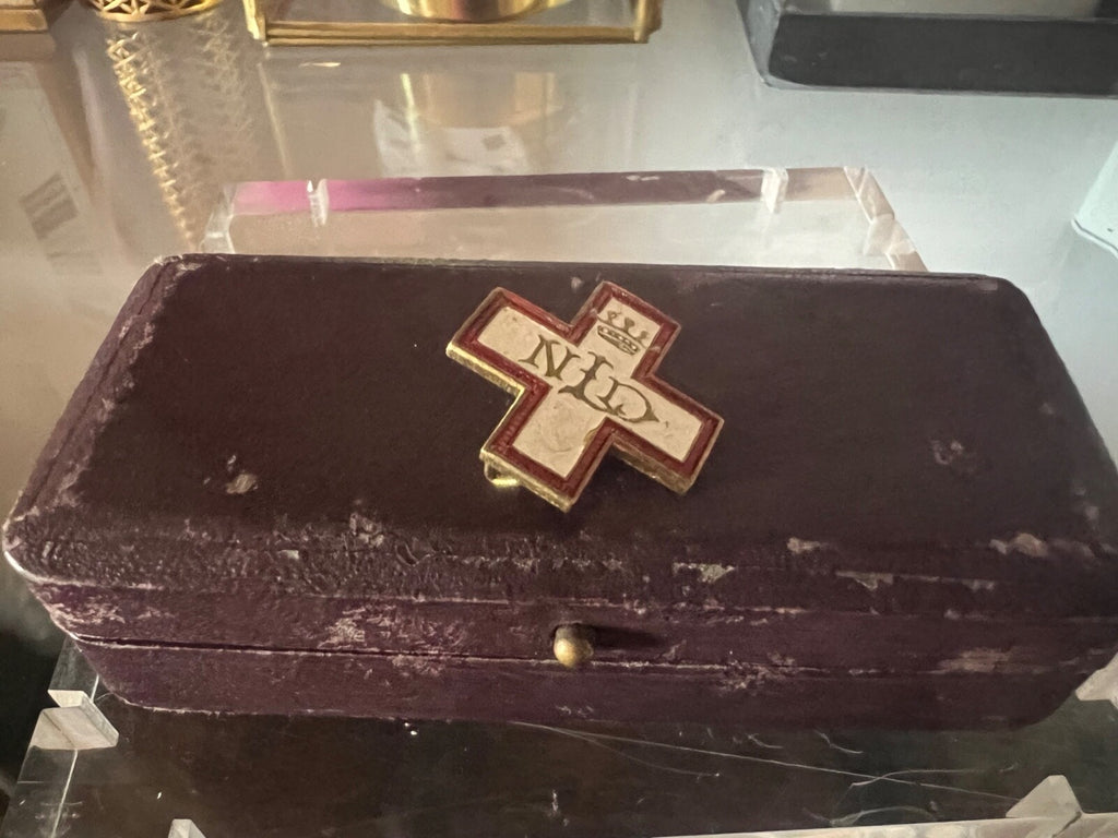 🔴 NLD Medaglie CROCE ROSSA CARITAS per giacca camicia smalti segna nome VINTAGE