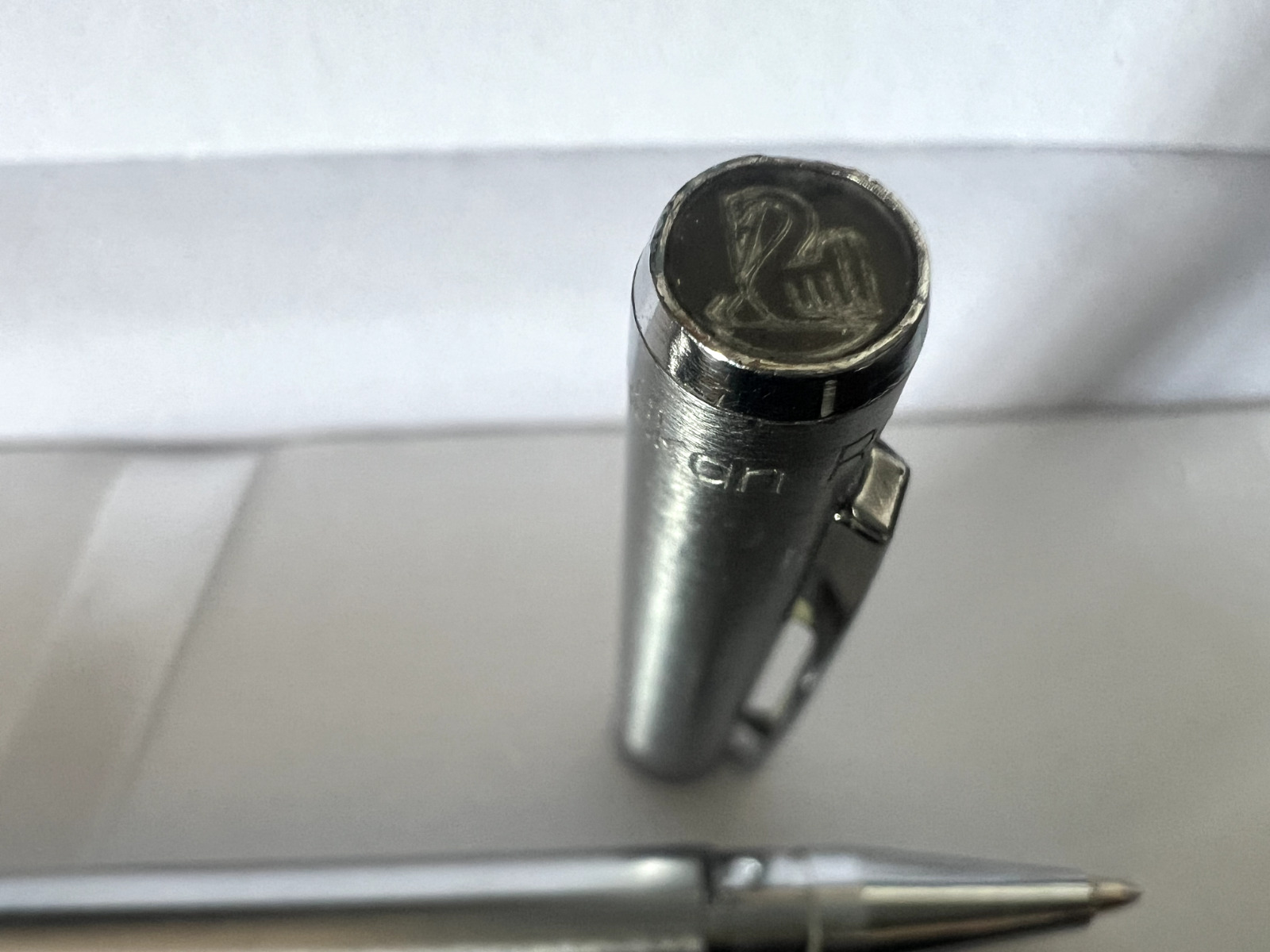 🔴 PELIKAN penna sfera cromata con refill roller scrive vintage