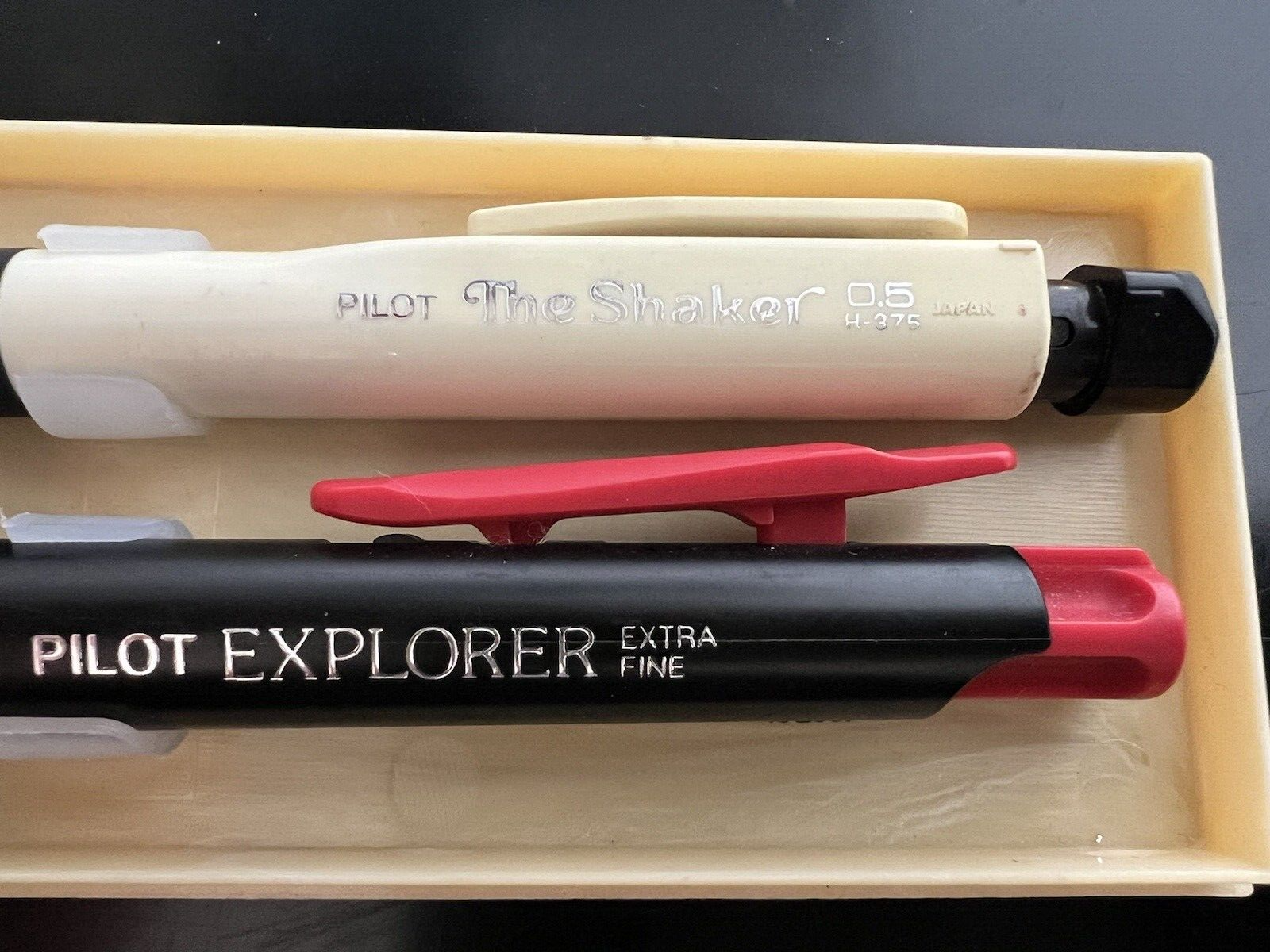 🔴 PILOT penna sfera EXPLORER nera matita meccanica THE SHAKER 0,5 vintage