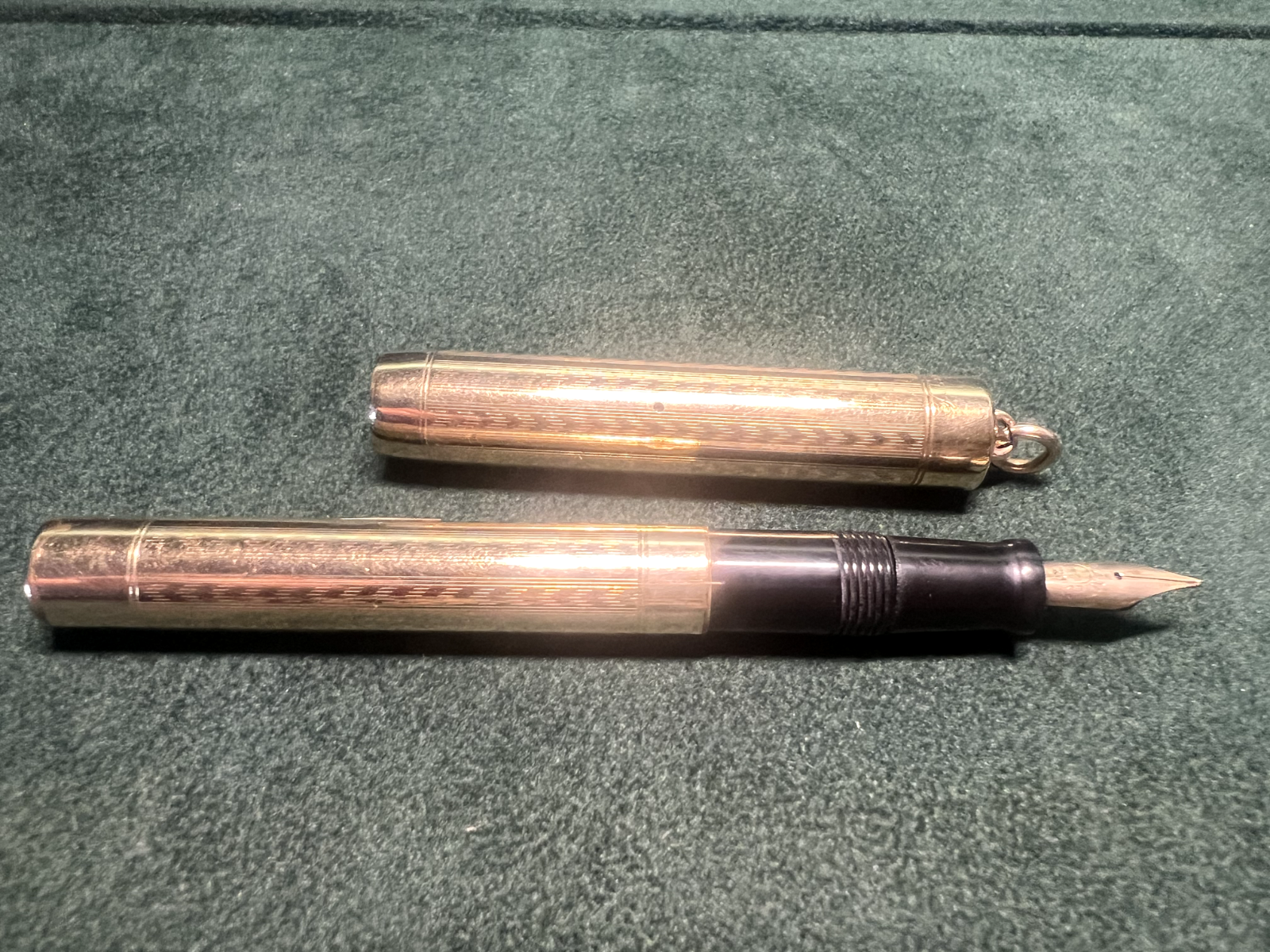 Red Lever Fountain Pen Gold Nib Patent Pat Jan 25.04 Vintage 1920