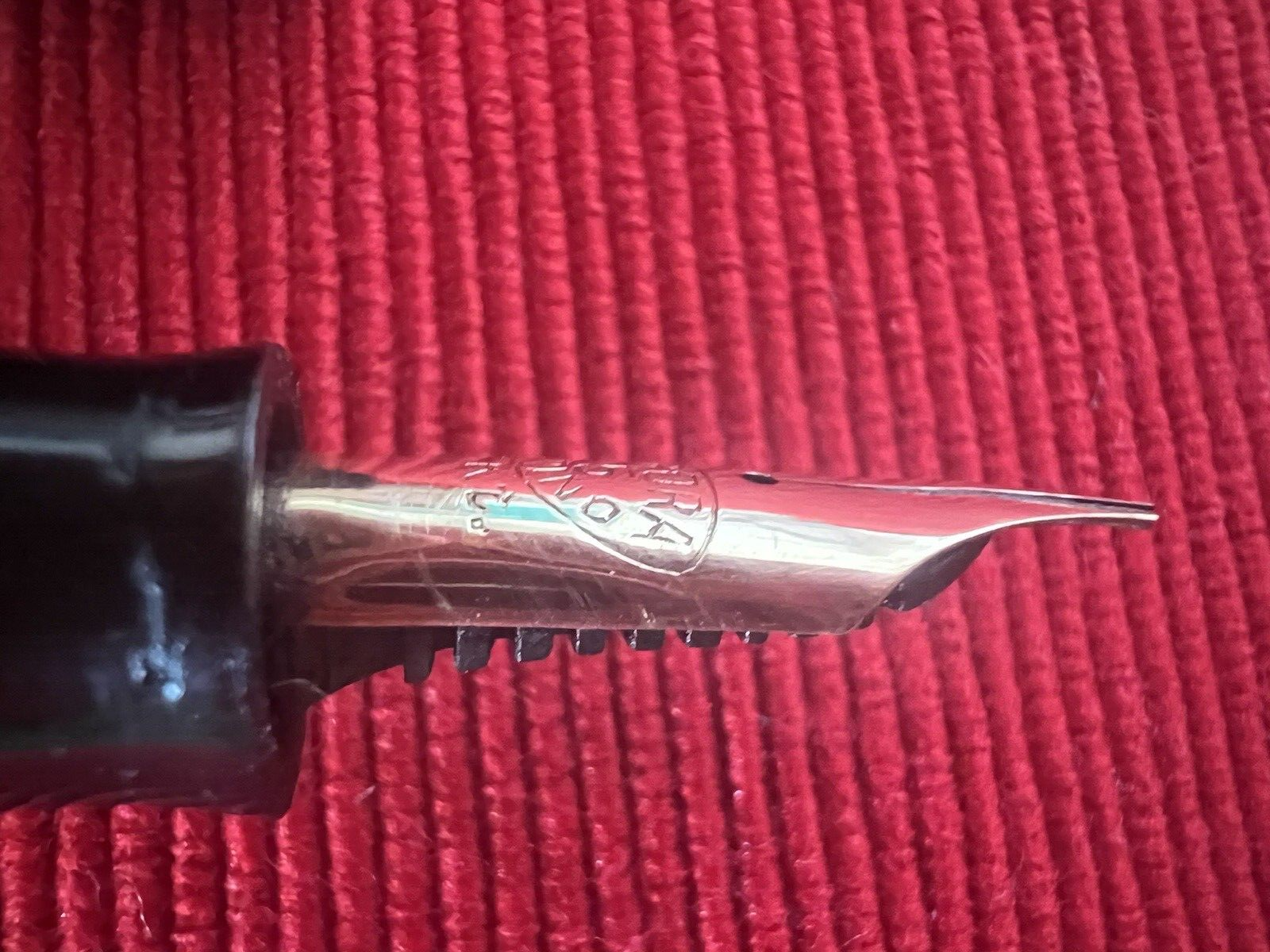 AURORA Fountain Pen Novum Original Nib 14K Gold Writes Vintage '33