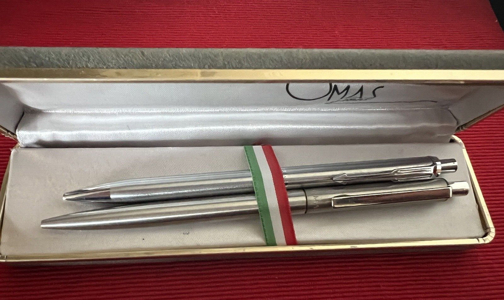 Omas Pens Sphere Chrome Metal Button Snap Scrivono Italian Vintage
