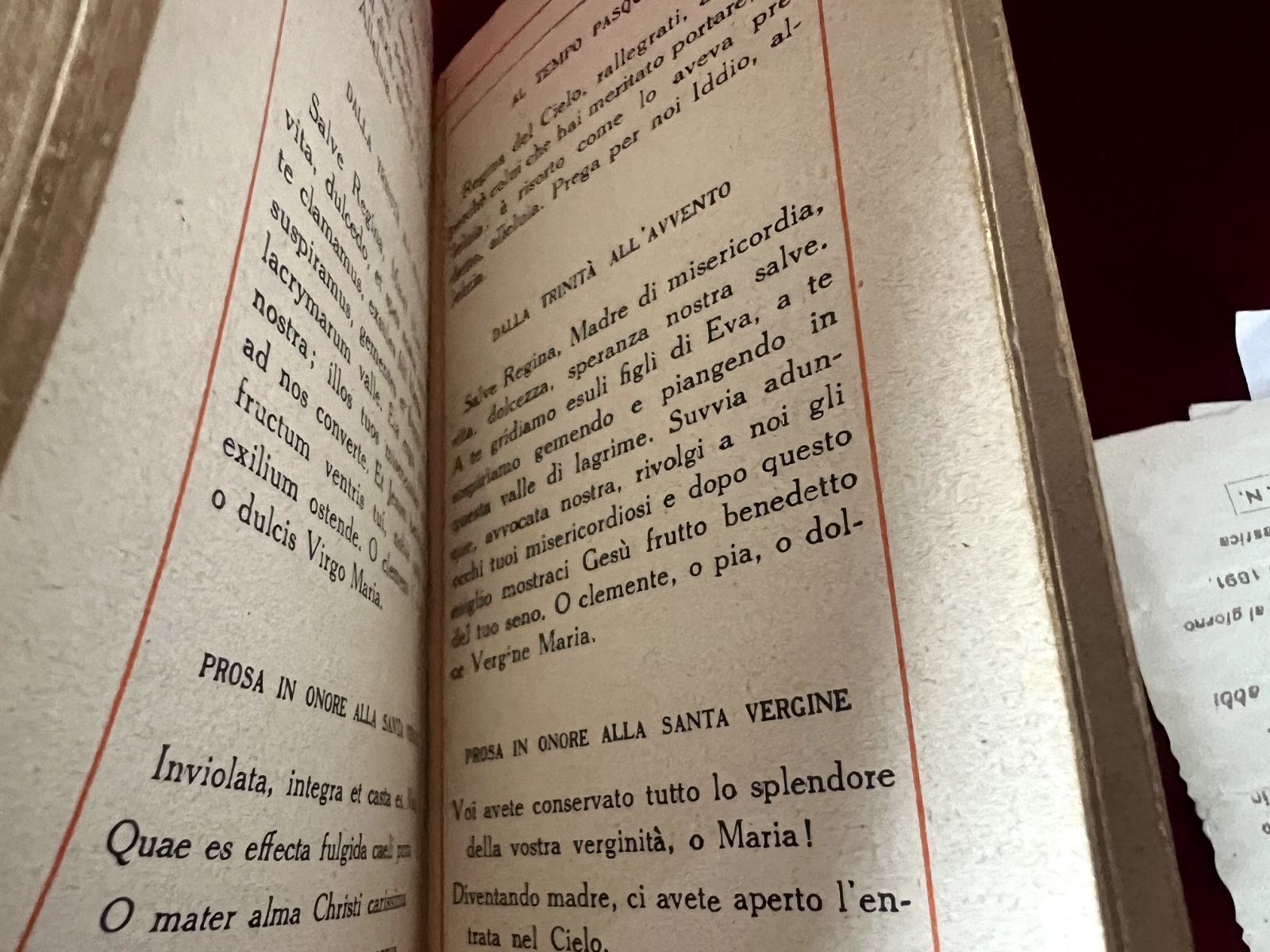 Livre Le Mariage Chrétien Avec Santini Antique Avec Effige Ciselé Bas-Relief 