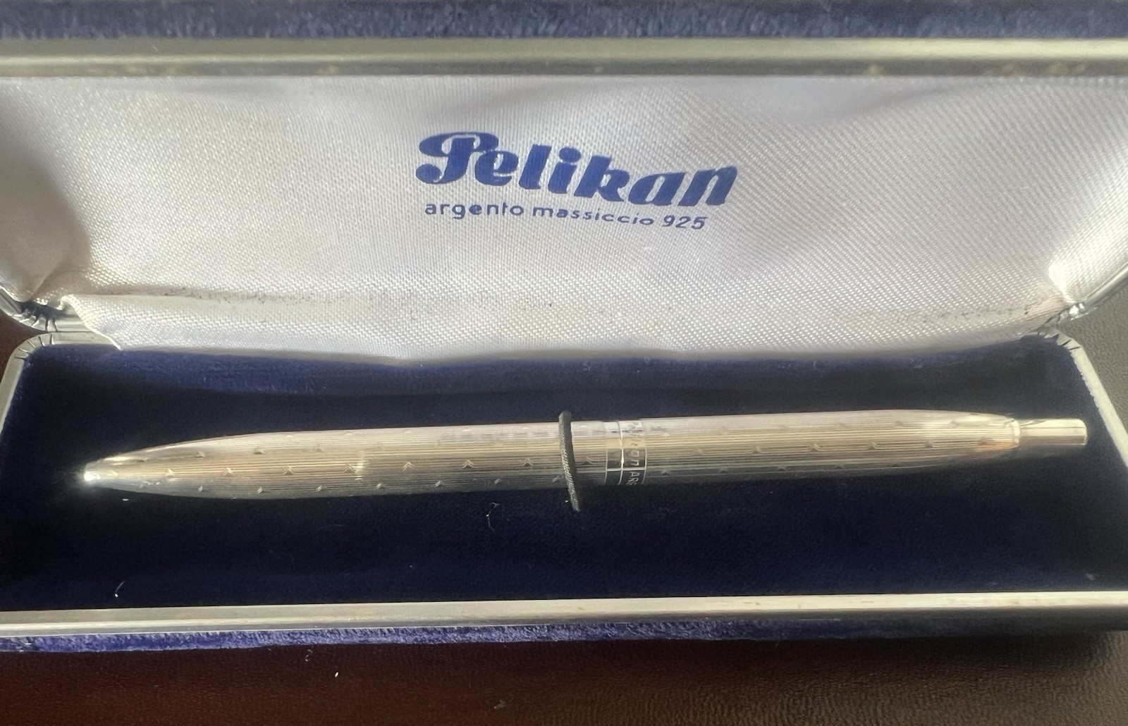 🔴 PELIKAN penne sfera ARGENTO 925 a righe pulsante a scatto scrive con astuccio