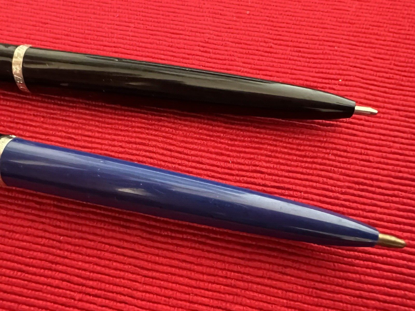 🔴 BIC penne sfera stiloforo scrivania ROSSO NERO 2 penne vintage A