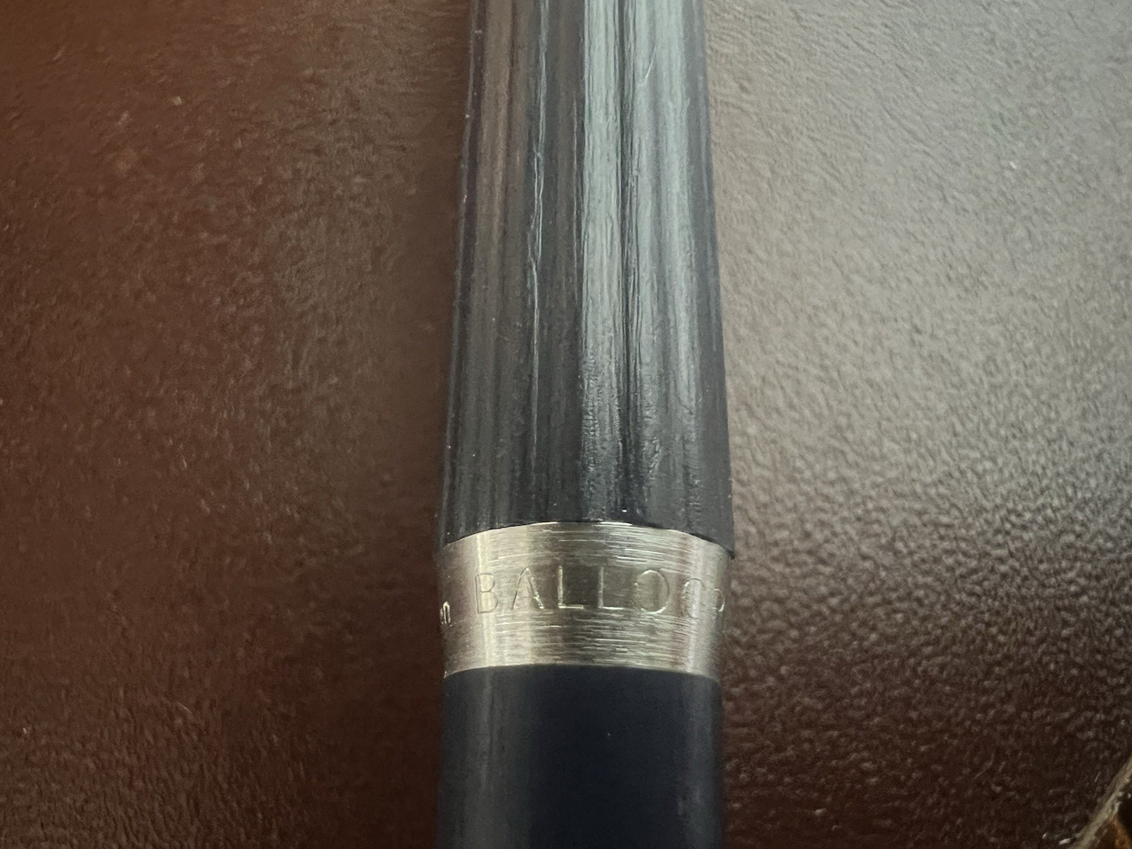 Stylo À Bille Nordique À Bouton Poussoir Bleu Chromé Écrit Vintage