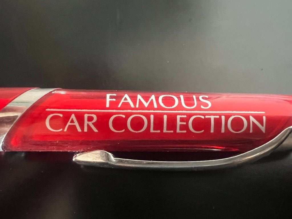 🔴 FERRARI roter Kugelschreiber – Sammlung berühmter italienischer Autos 