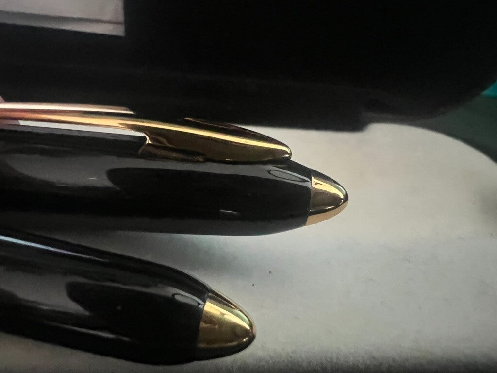 Colibri' Stylo-Plume Stylo à Plume Laque Noire Profiles Dorés M Avec Converter 