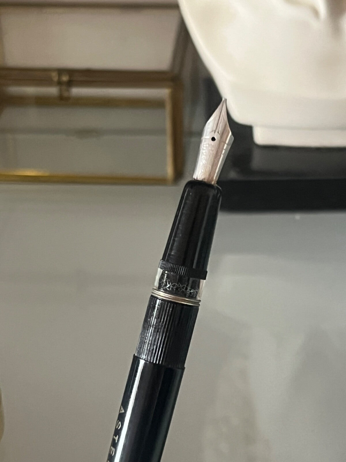🔴 ASTER PISTON fountain pen black body Mercury nib Italian vintage 