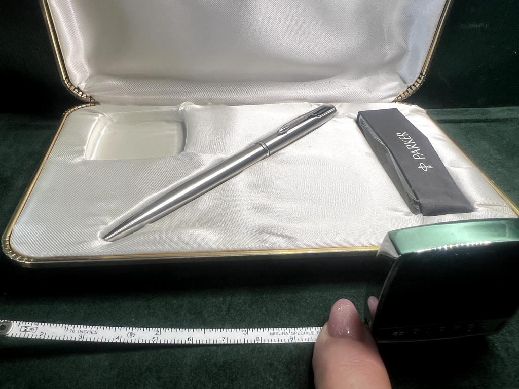 🔴 PARKER penna sfera cromata CON METRO lacca garanzia ed astuccio