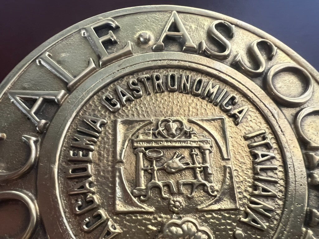 Placa AGI Local Asociado Academia Gastronómica Italiana Restaurante OTTONE