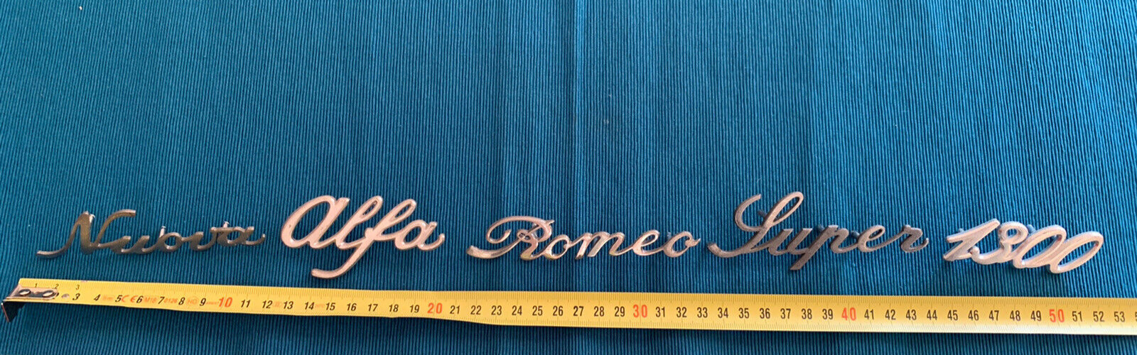 🔴 ALFA ROMEO stemma AUTO NUOVA 1300 emblema fregio badge targhetta metallo