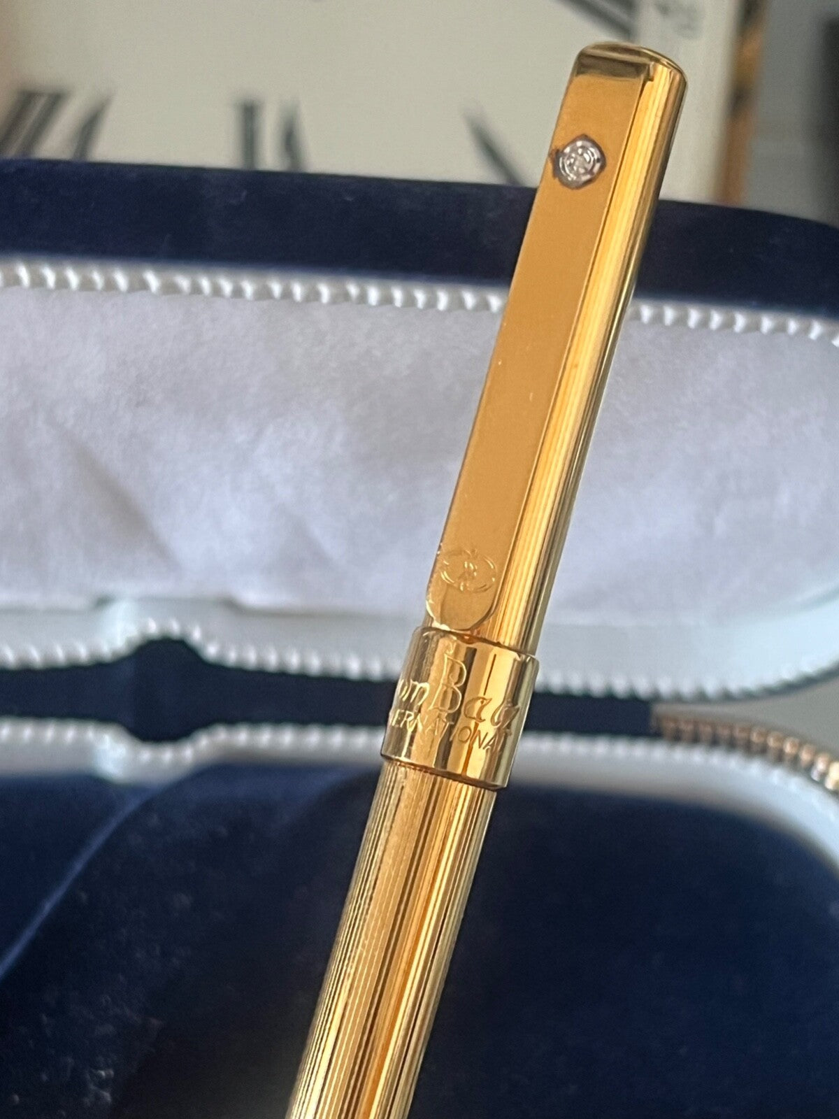 Dom Baiz Stylo-Plume Sphère Plaqué Or Écrit Parfaitement Avec Diamant Petite