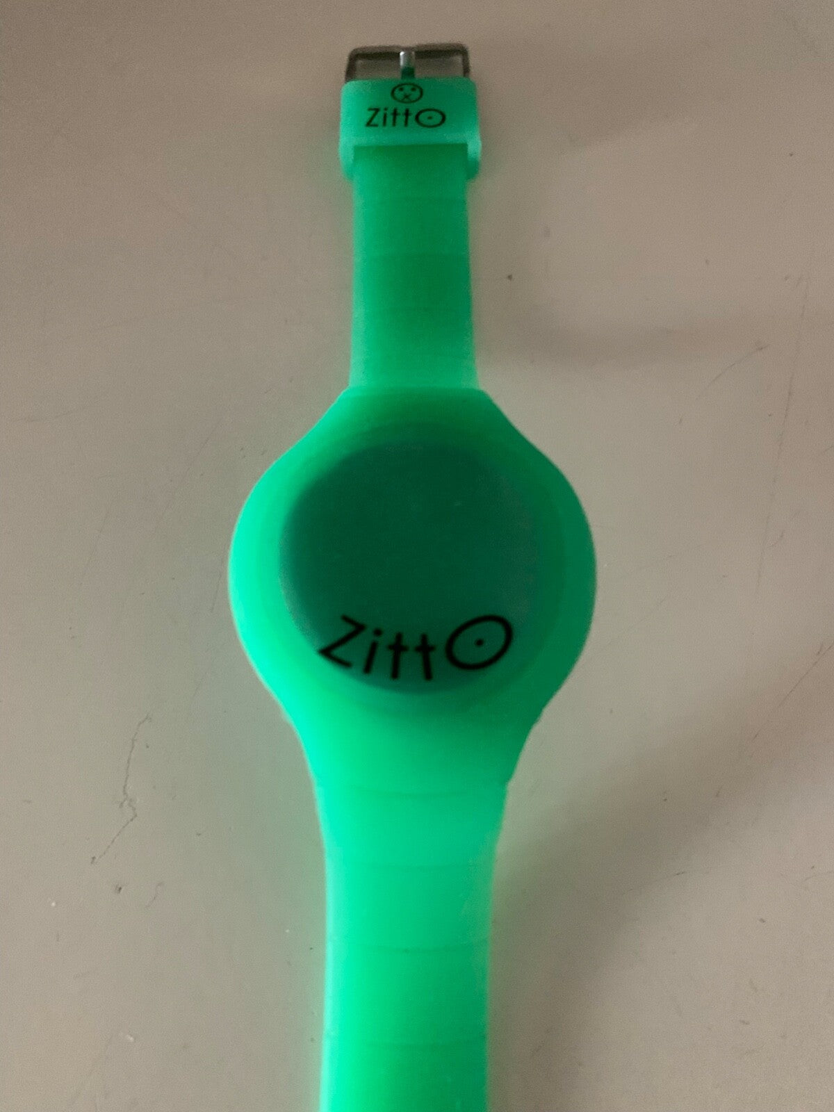 Montre Vert Quartz Zitto , Bracelet en Caoutchouc
