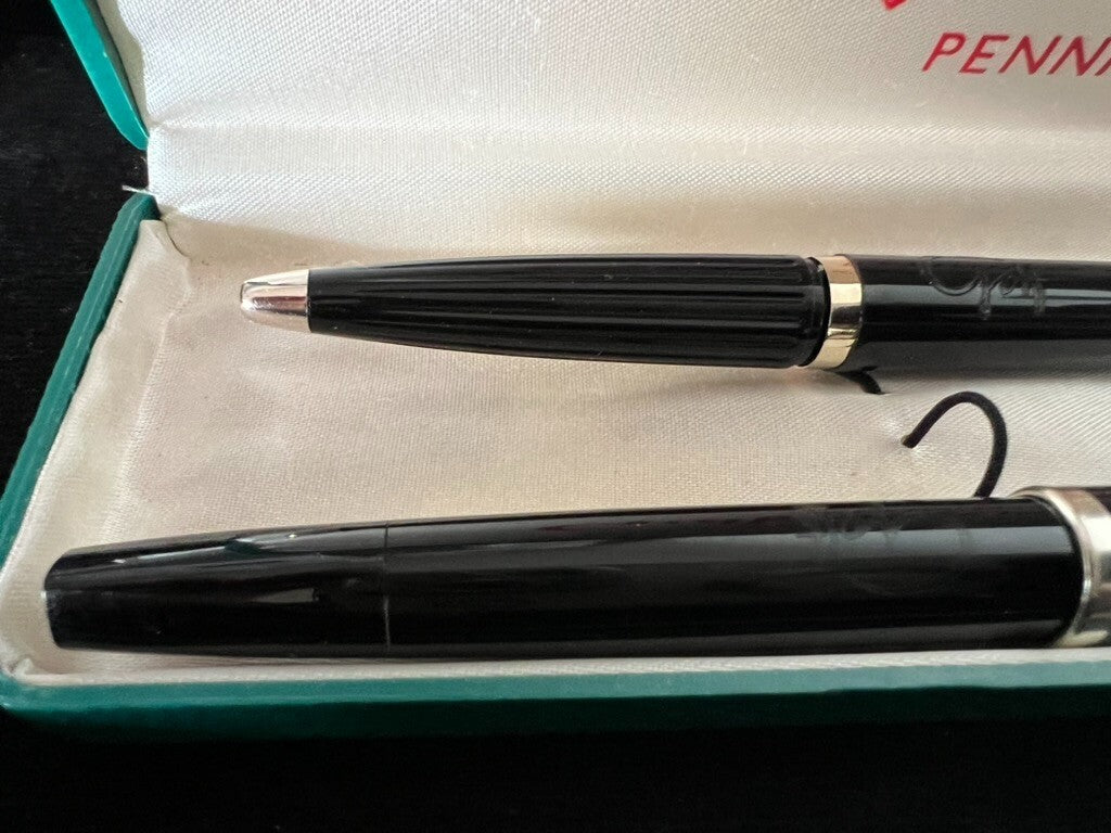 🔴 GOLF Deluxe Kolben- und Kugelschreiber mit Vintage-Etui 