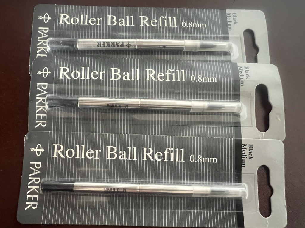 Parker Recharge Stylo-Plume Roller Ball Encre Noir M 3 Pièces Recharge