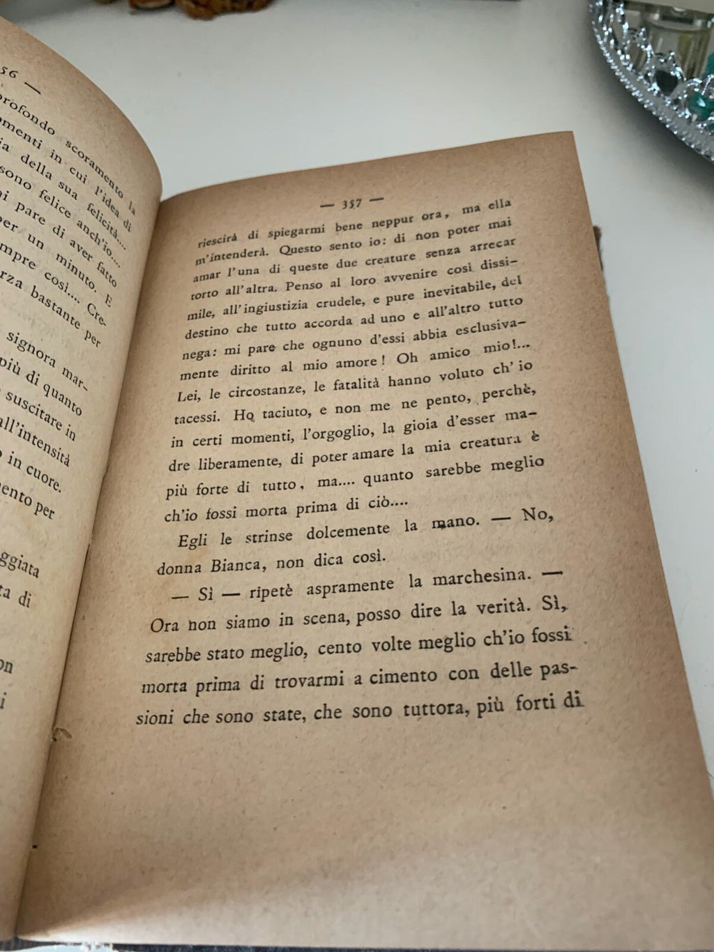 Buchen Sie Le Marquise D'Arcello Memini Vannucci Milano Roman Antique 1886 