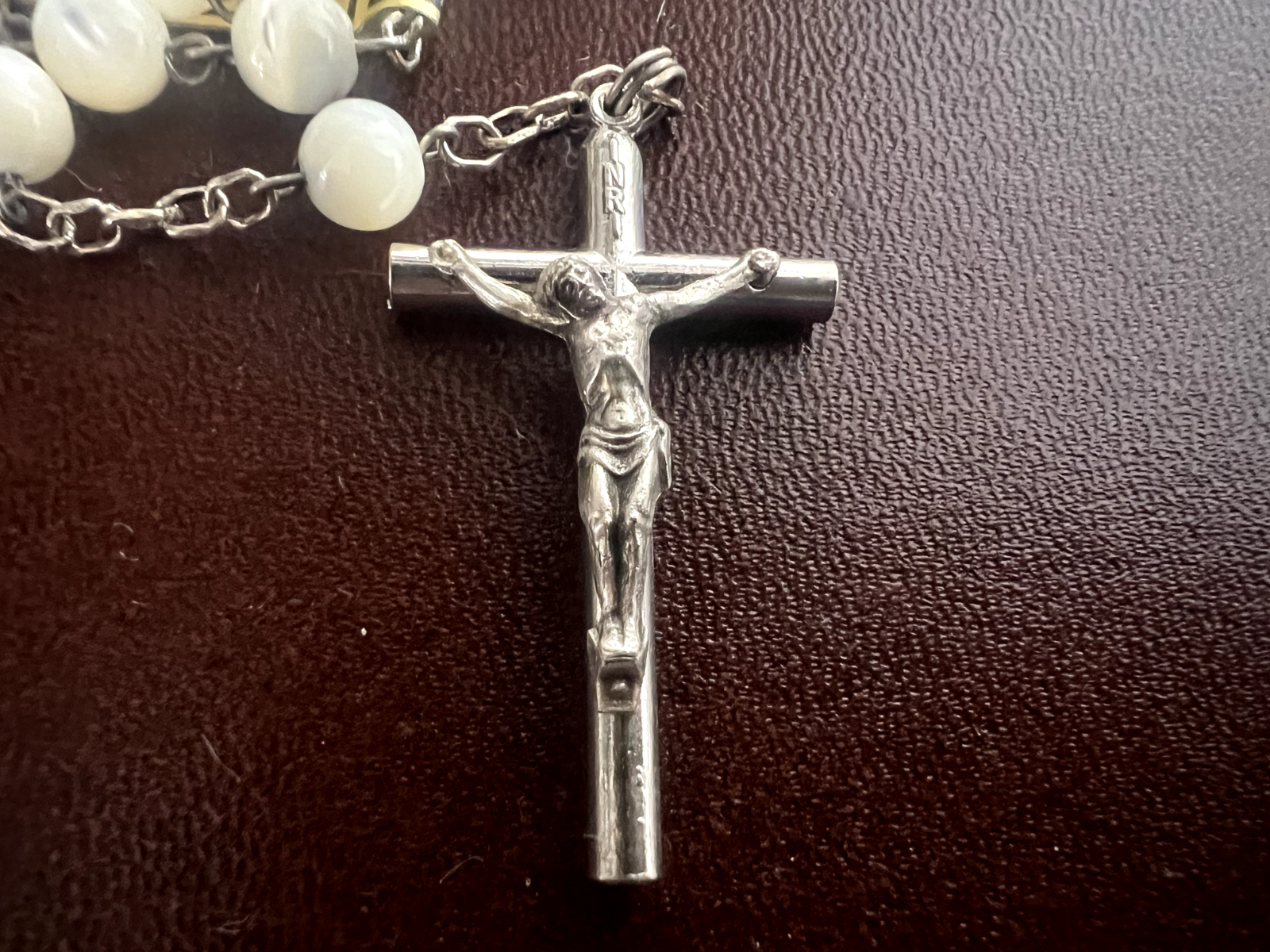 Collier Chapelet Madonna de Pompéi Maillechort Avec Trousse Effet Nacre