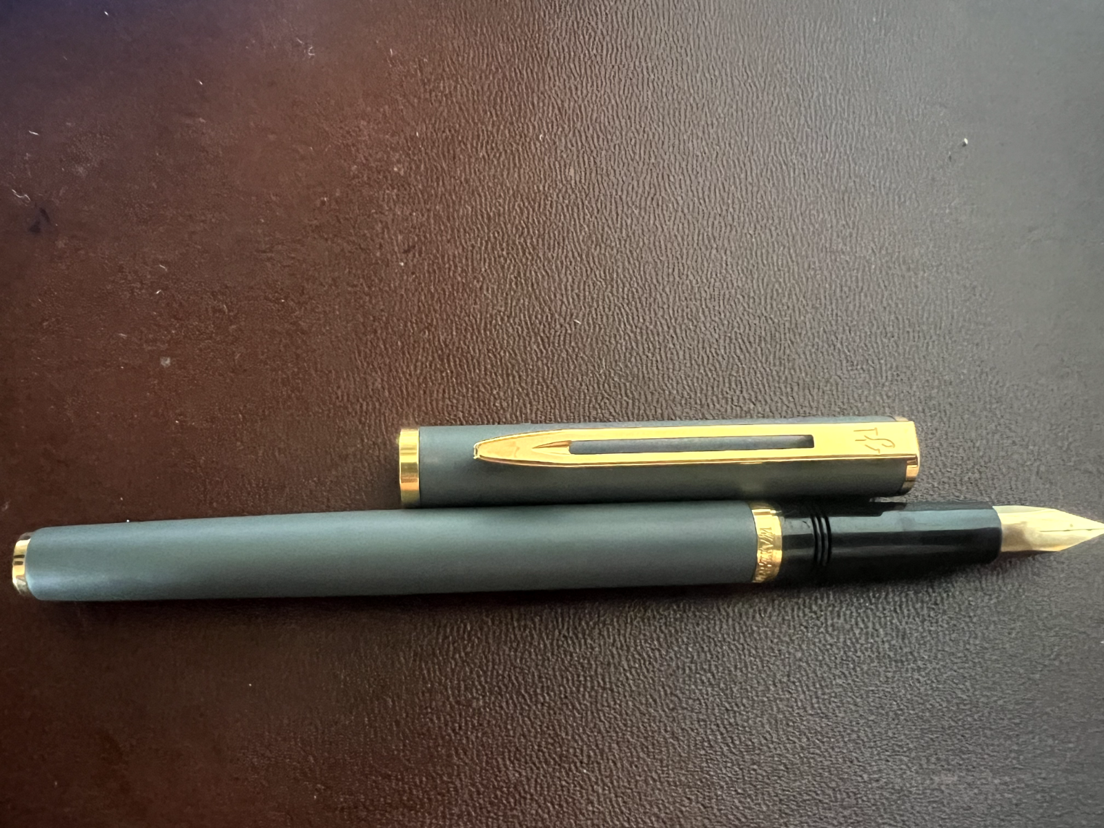 🔴 WATERMAN Laureat fountain pen, grey lacquer, gold-plated trim, F nib 