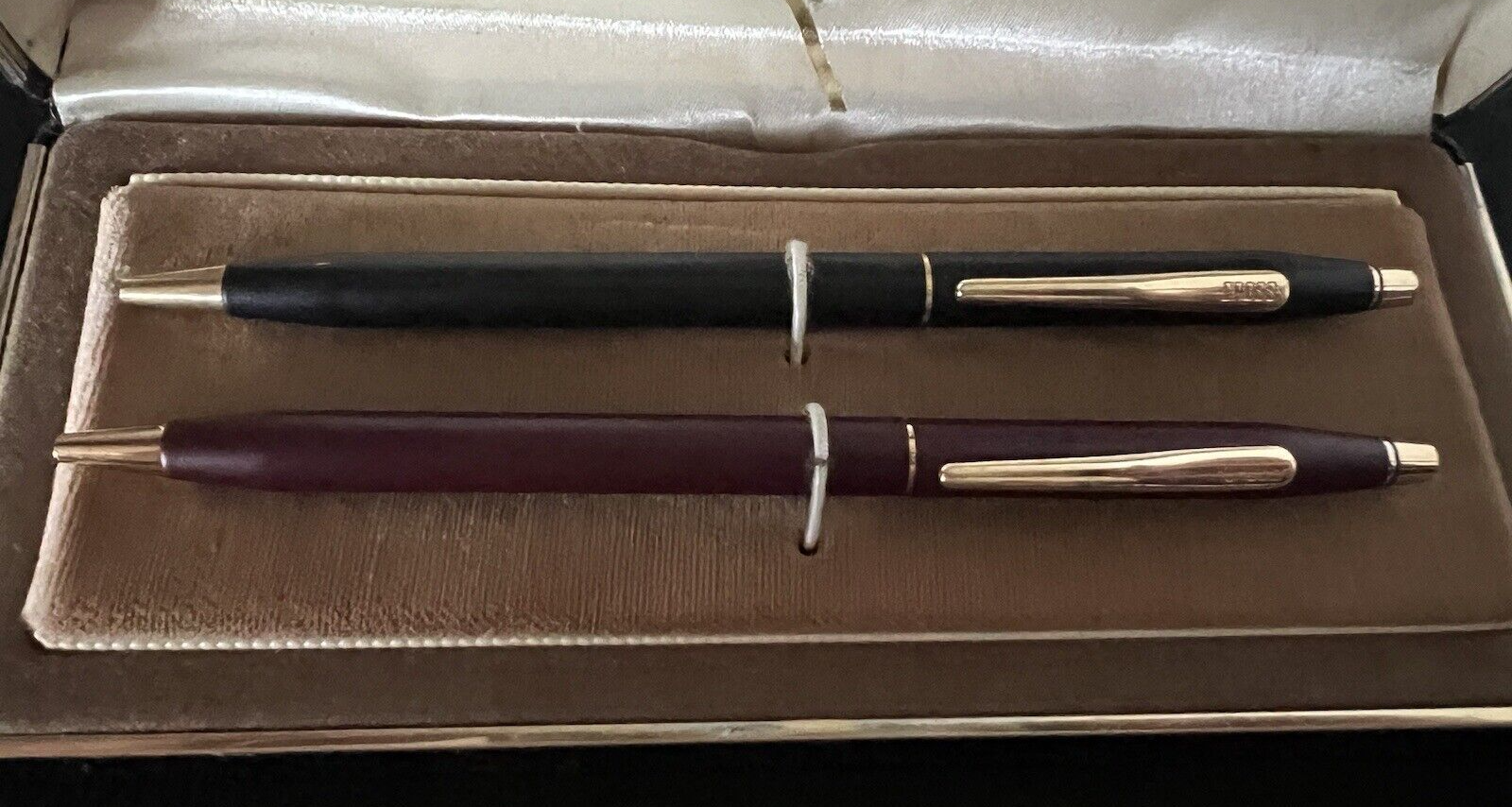 Cross Penne Sphère Laque Noire Et Bordeaux Classique Century Scrivono Avec Box
