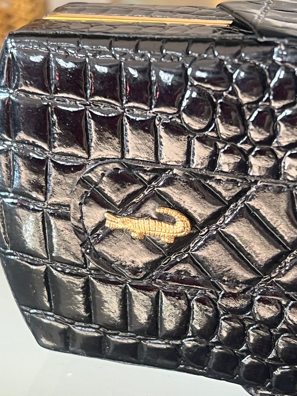 🔴 Portasigarette nero effetto coccodrillo rigido con fessura per cinta vintage