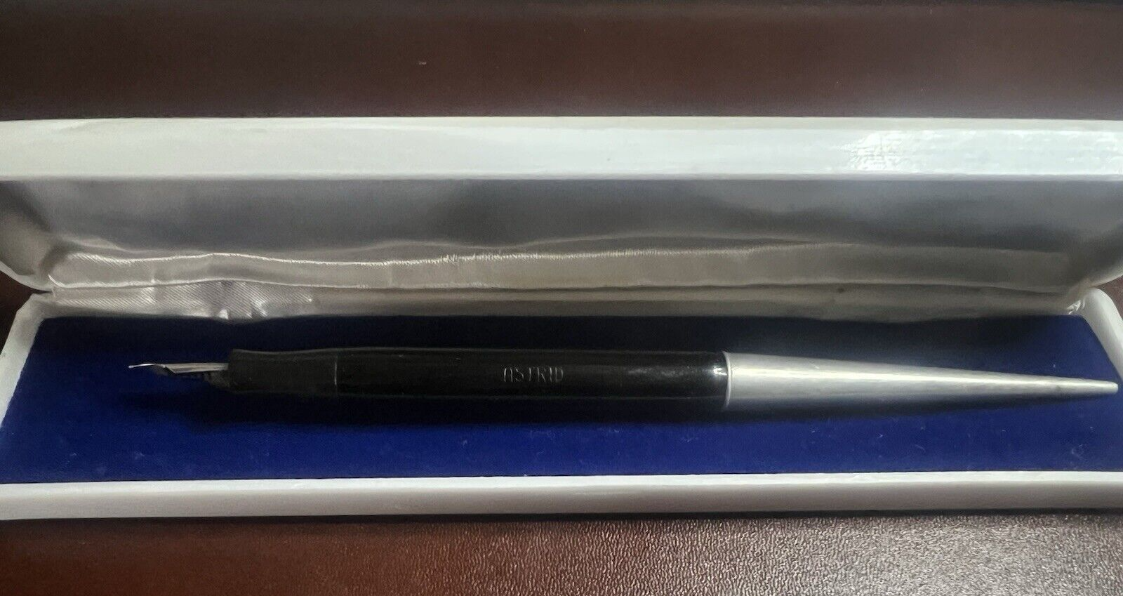 Astrid Pen Fountain Pen Penholder Black Desk Marking Vintage