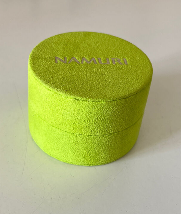 Namuri Boîte Bijou Boucles D'Oreilles, Anneau Floqué Vert Logo Intérieur Et 