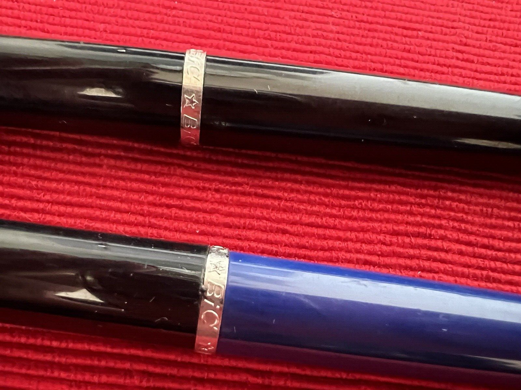 🔴 BIC penne sfera stiloforo scrivania ROSSO NERO 2 penne vintage A