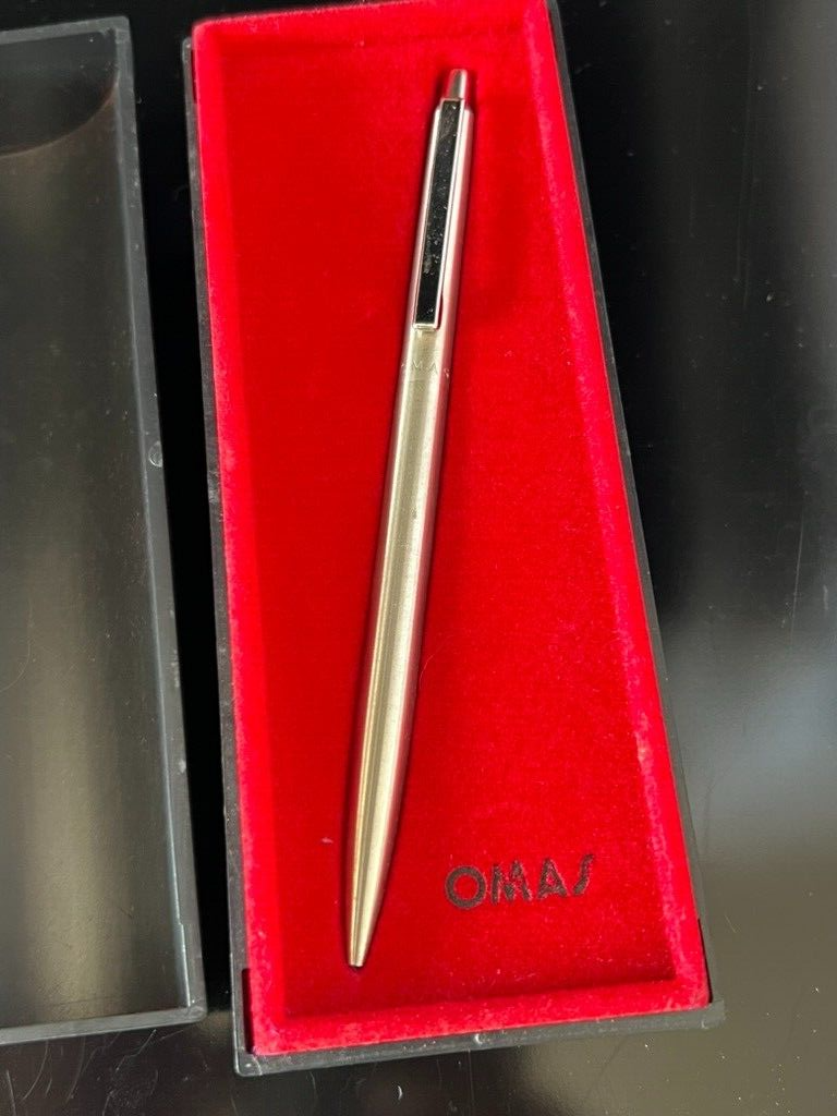 🔴 OMAS penna sfera cromata metallo pulsante a scatto scrive italiana vintage