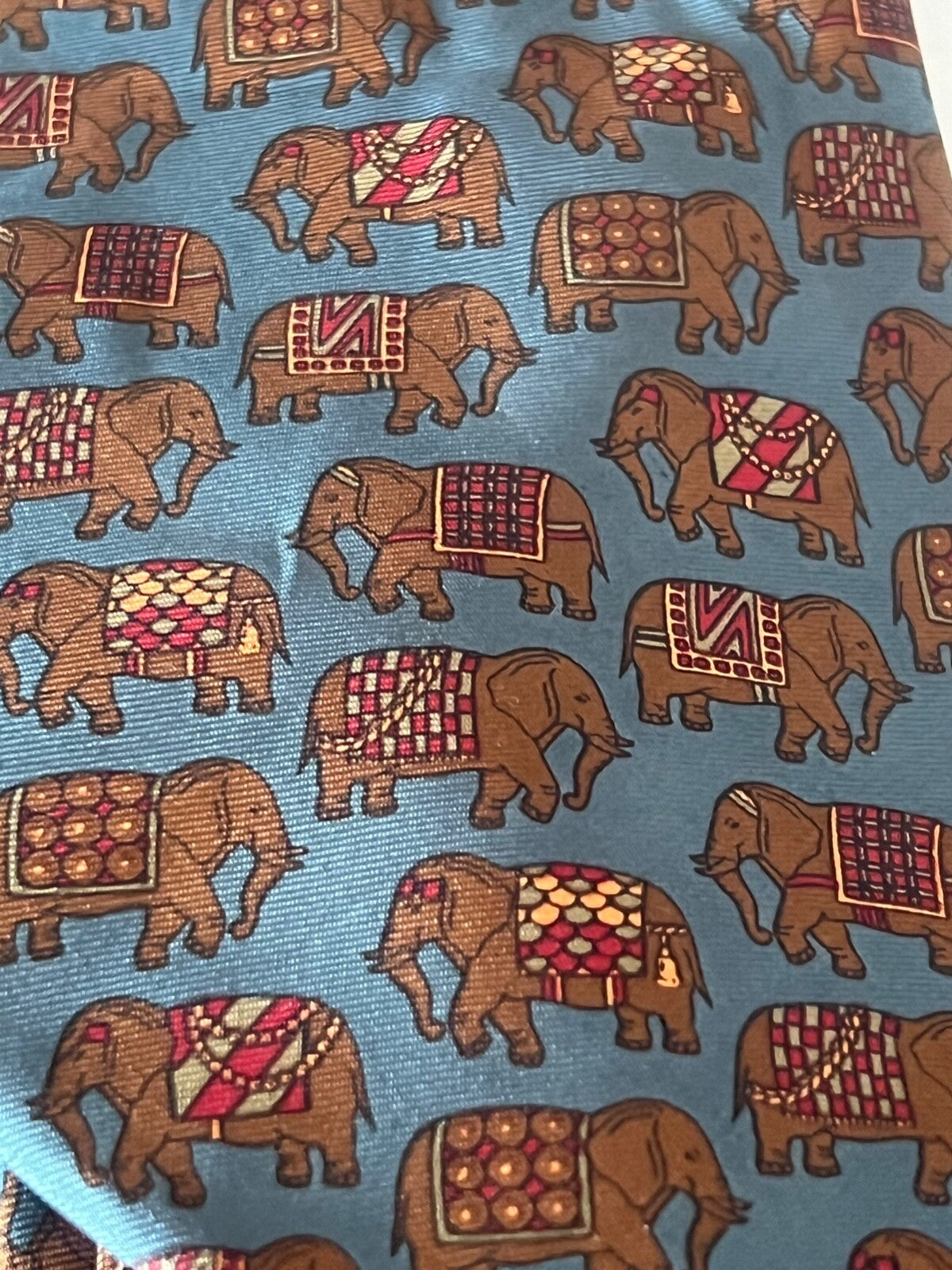 FENDI Cravate Homme Blue Silk Avec Éléphants Classique Italienne Umschlag 