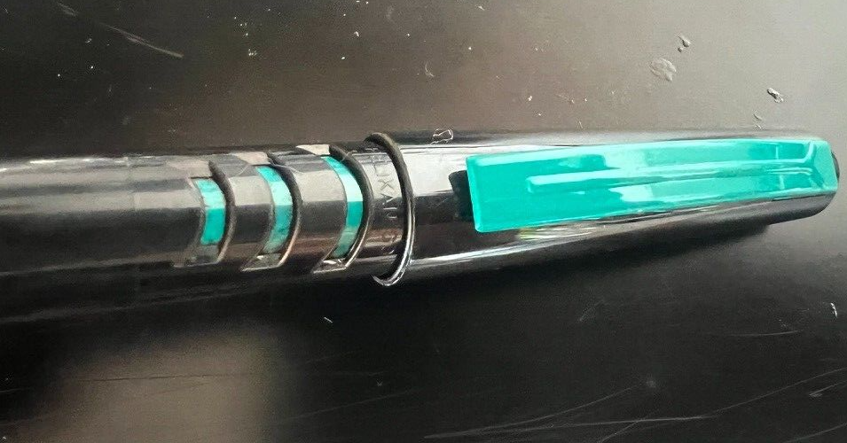 Pelikan G0 Stylo-Plume Stylo à Plume à Cartouche Doré Écrit Vintage 