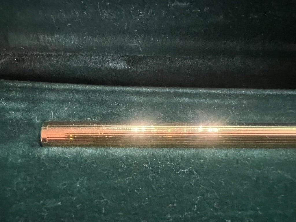 Aurora Stylo-Plume Sphère Hastil Retractable Écrit Comme Nouvelle A 