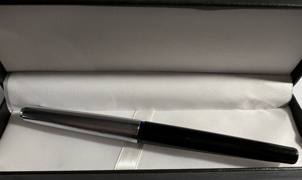 🔴 PELIKAN Pelikano Füllfederhalter mit schwarzer Chrompatrone, Vintage-Stil 
